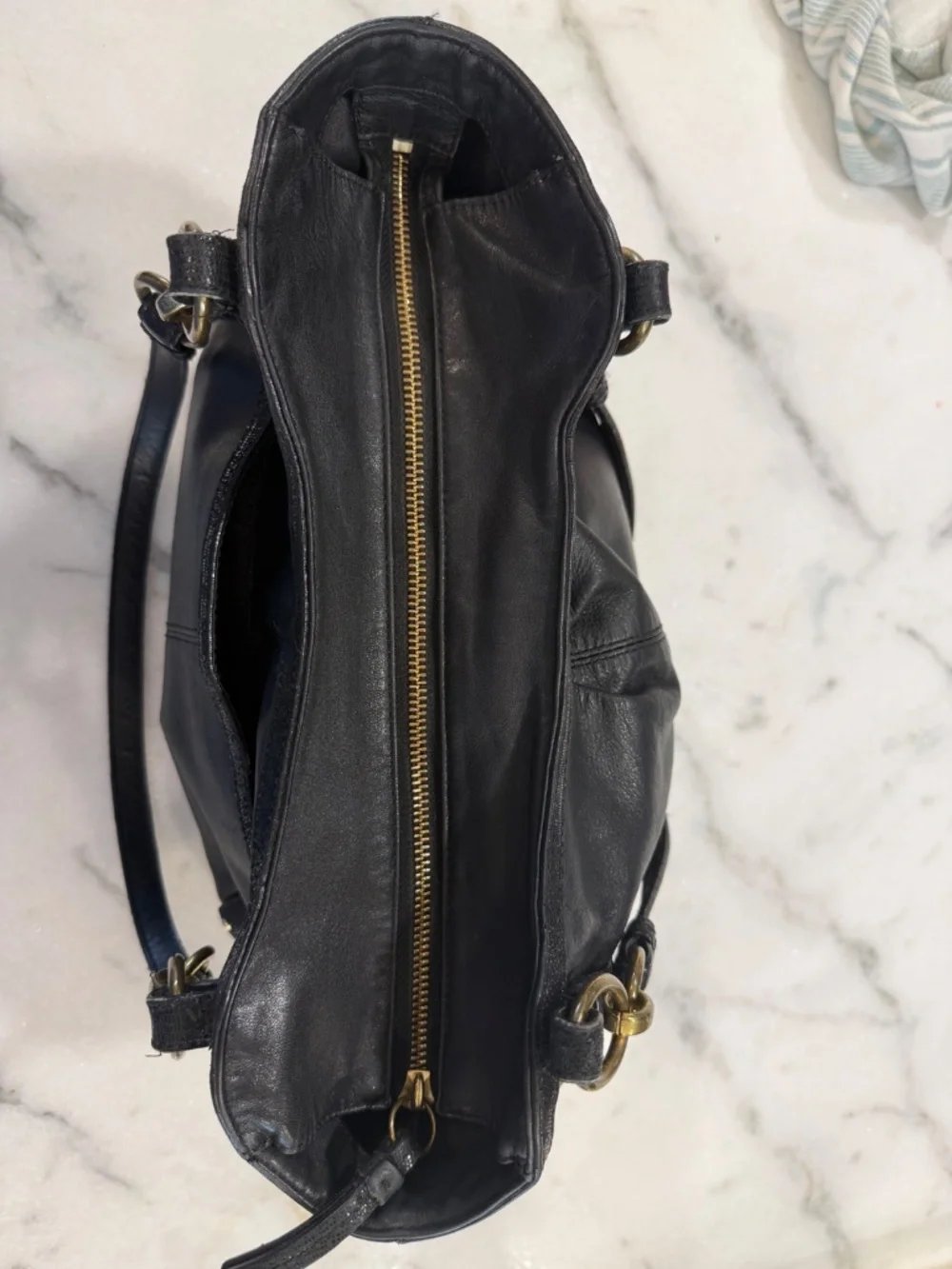 Vintage Coach Gallery Handbag